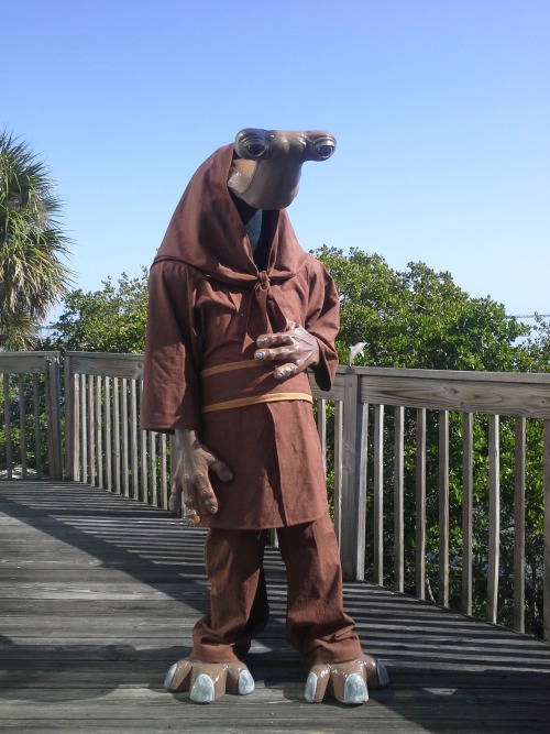 Momaw Nadon (Hammerhead) from the Star Wars cantina. My dad’s scratch built alien costume for 