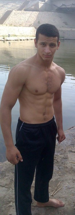 HOT TURKISH AND KURDISH GUYS
