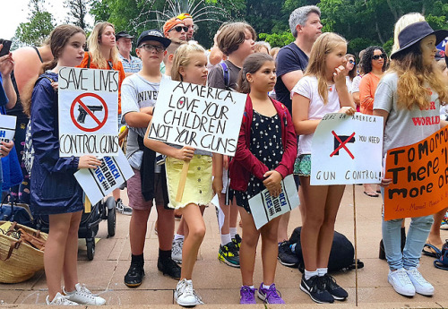 burningstandard: #MarchForOurLives Photos From the “March for Our Lives” all around the 