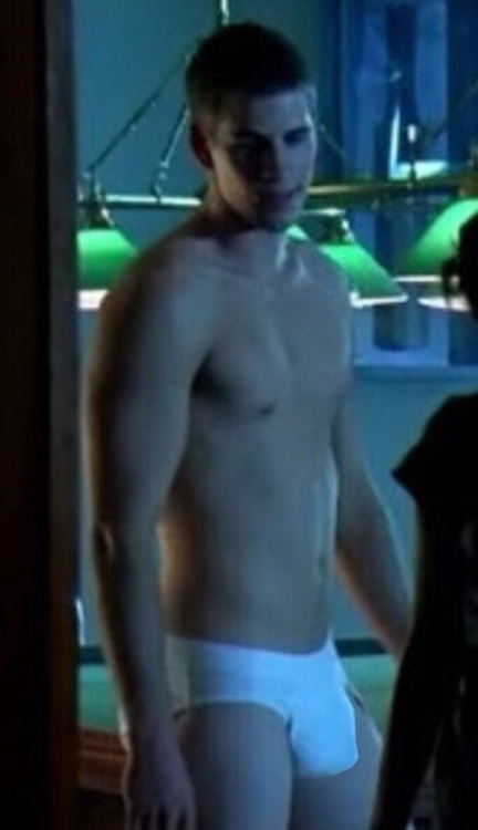 snapchattr: Actor Liam Hemsworth bulge and ass in white briefs