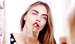 worlddelevingne:  cara blog