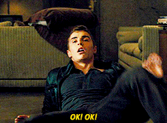mellokins:  All I see is Bruce and Gambit *w* 