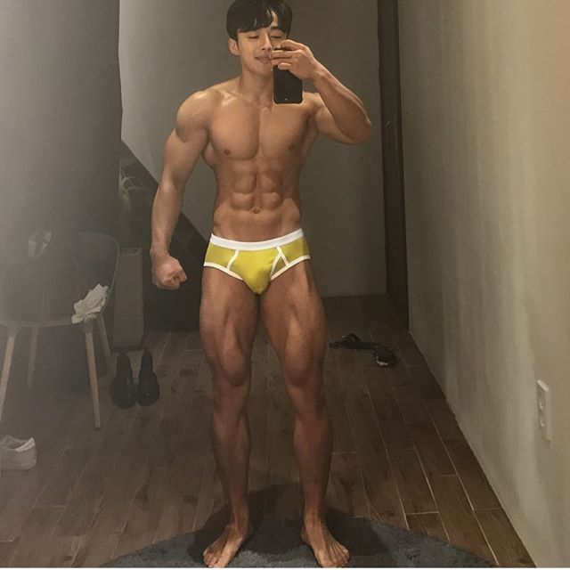shreddedobsession:Park Jung Beom