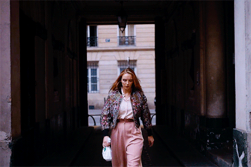 girlwitharrows:villanelle + perhaps her best look? (fight me)