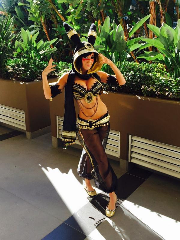 hottestcosplayer:  For the hottest cosplayers on your dashboard everyday, Follow