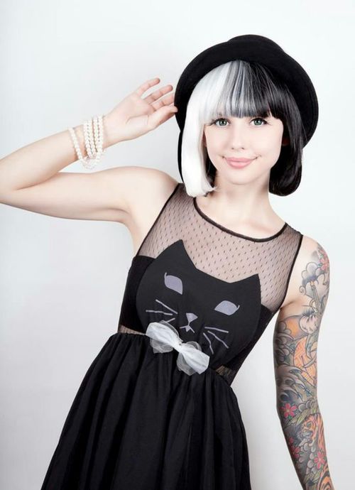 Girls With Tattoos