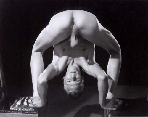 yogaformenonly: yogaformenonly.tumblr.com Namaste