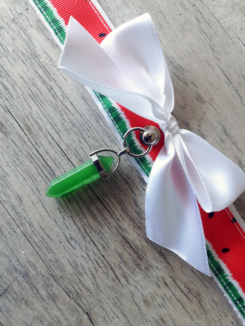 Watermelon cutie collar available now on my etsy shop ! https://www.etsy.com/ca/shop/Naughtypawsies