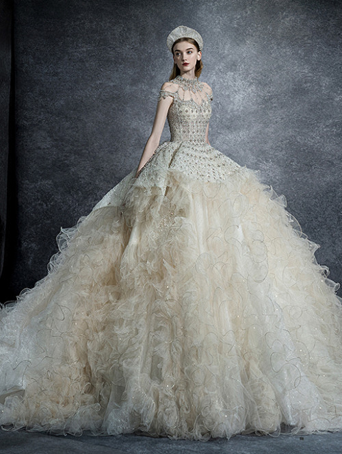 ruched:Victorian Poetry: The Atelier Fall/Winter 2022 Bridal Couture