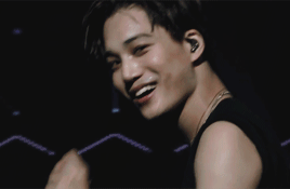 kaibility:  EXO CHANNEL ; favorite moments. 