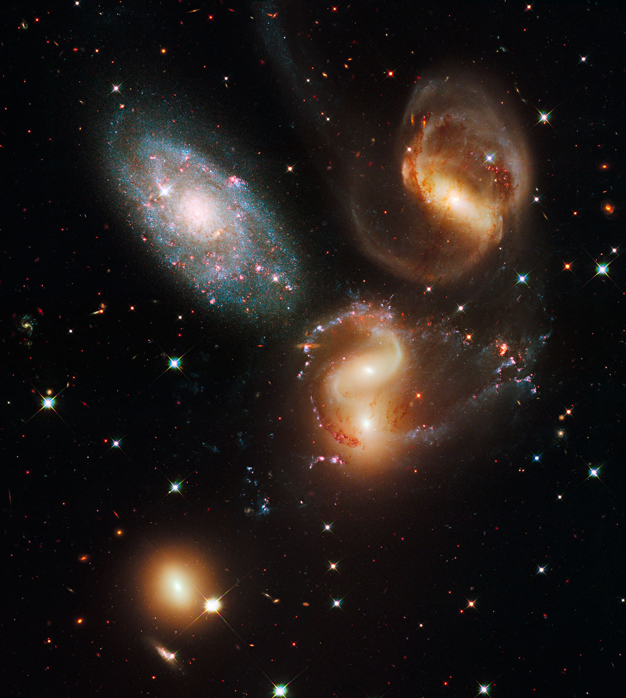 just&ndash;space:  Stephan’s Quintet– five galaxies merging into one js