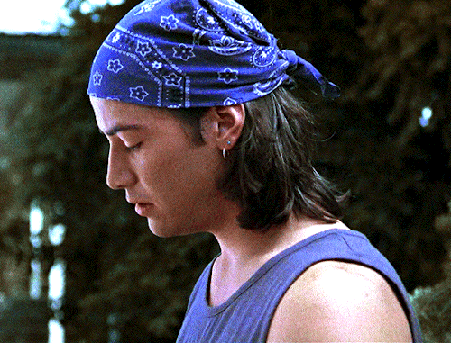 sixty-nine-dudes:Keanu Reeves in Permanent Record (1988)
