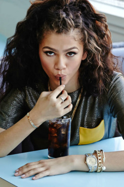 rollercoaster-ayt:  zenvdaya:  Zendaya for