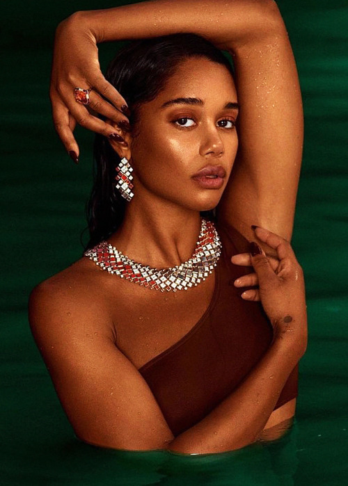 thequeensofbeauty:LAURA HARRIER by Amanda Charchian for British Vogue, June 2021.