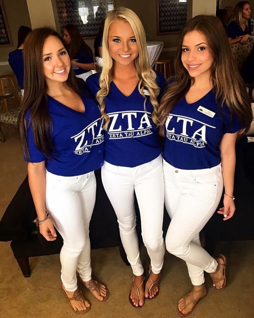 Taylor Bell, Elaina Havens &amp; UnknownUniversity of Central FloridaZeta Tau Alpha