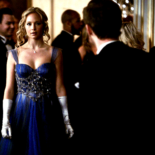 Klaus and Caroline in “Dangerous Liaisons” 