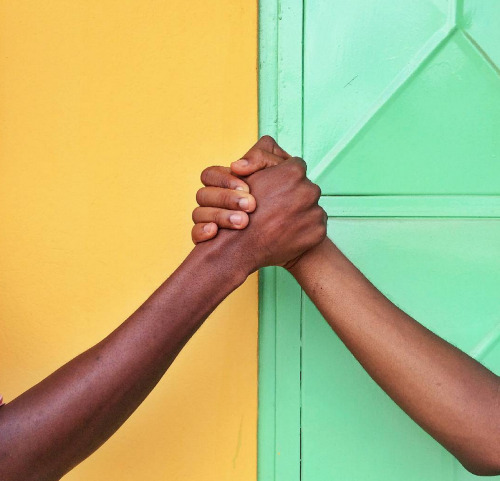 Instagram highlight: kwasi_darko  Overflowing with bold saturation, clean backgrounds and 