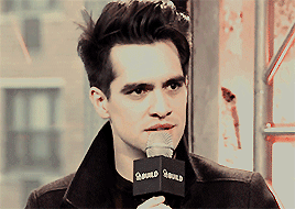 brendonurieworld:  aol build speaker series.