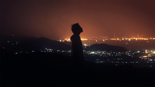 boulevards:Surge of wonder by Mike Alegado on Flickr.