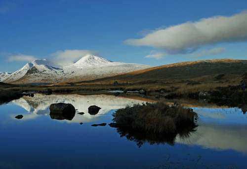 < Lochan na Stainge (explore) by kenny barker on Flickr.