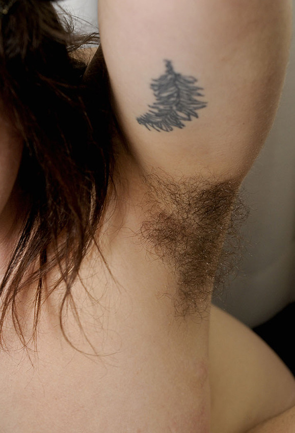 lovemywomenhairy:Just a magnificent bush to match her gorgeous pits!!!