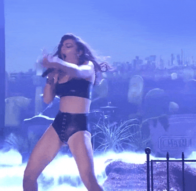 numberoneangels-blog:Charli XCX performing Good Ones on The Tonight Show Starring