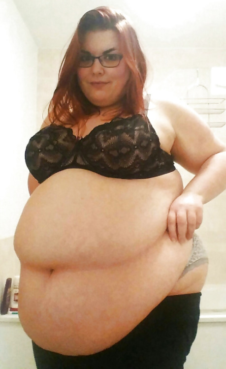 heavyssbbwasslady: Wanna hookup with a hot fattie? - CLICK HERE!