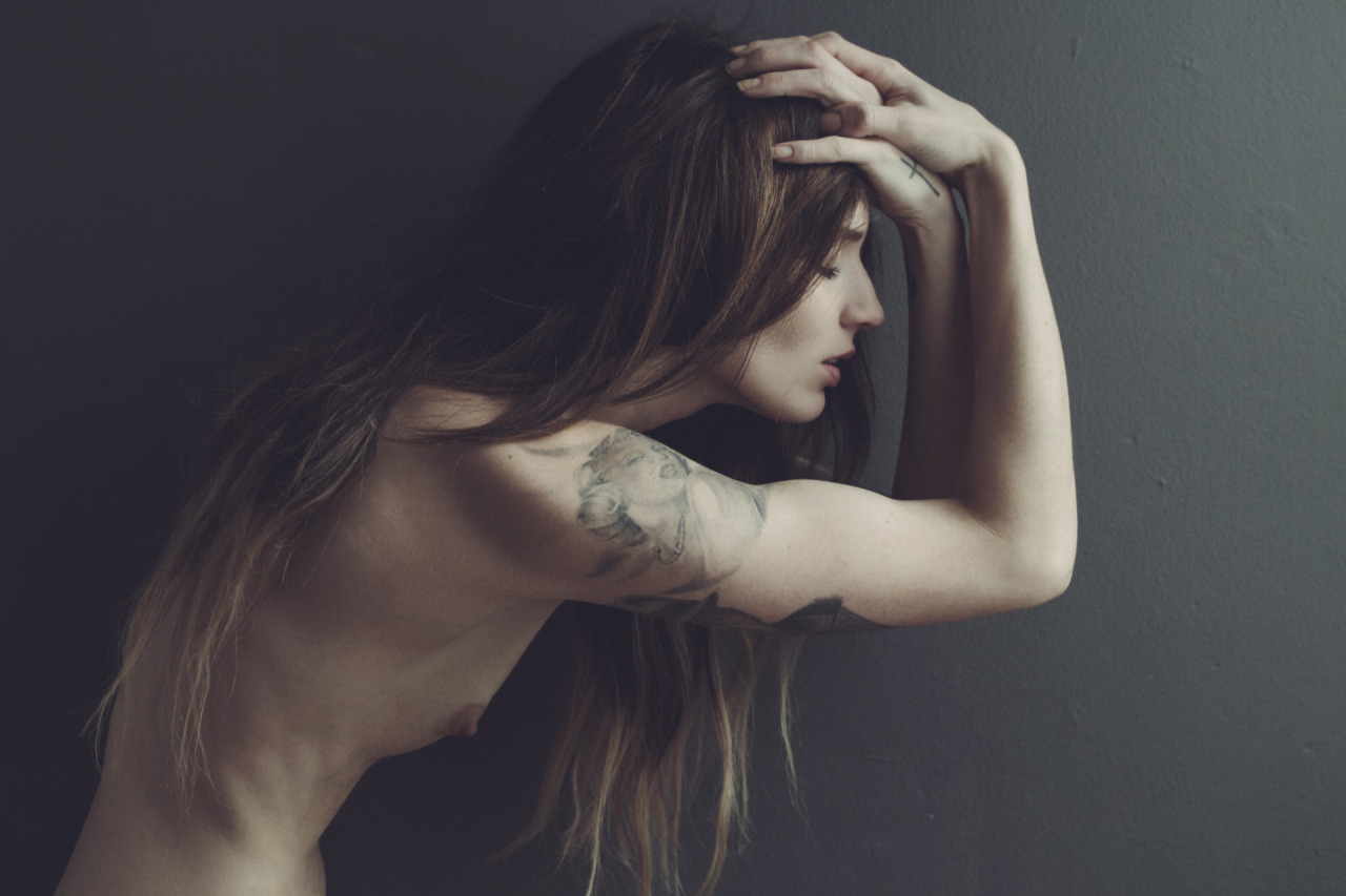b-authentique:  Malissa Otting (interview) Keep reading 