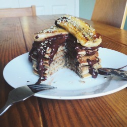 iamnotover:  I love Sundays. Mostly due to breakfast. These were vegan buckwheat pancakes with a raw chocolate sauce, coconut oil pan seared banana slices and hemp hearts. Heaven 