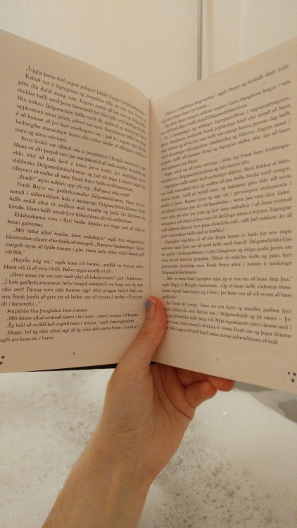 sprachtraeume:Let’s try Icelandic Harry Potter and bubble baths