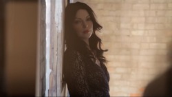 I-Threw-My-Pie-For-You:  Stillshadesandshadows:  Laura Prepon  Ughh