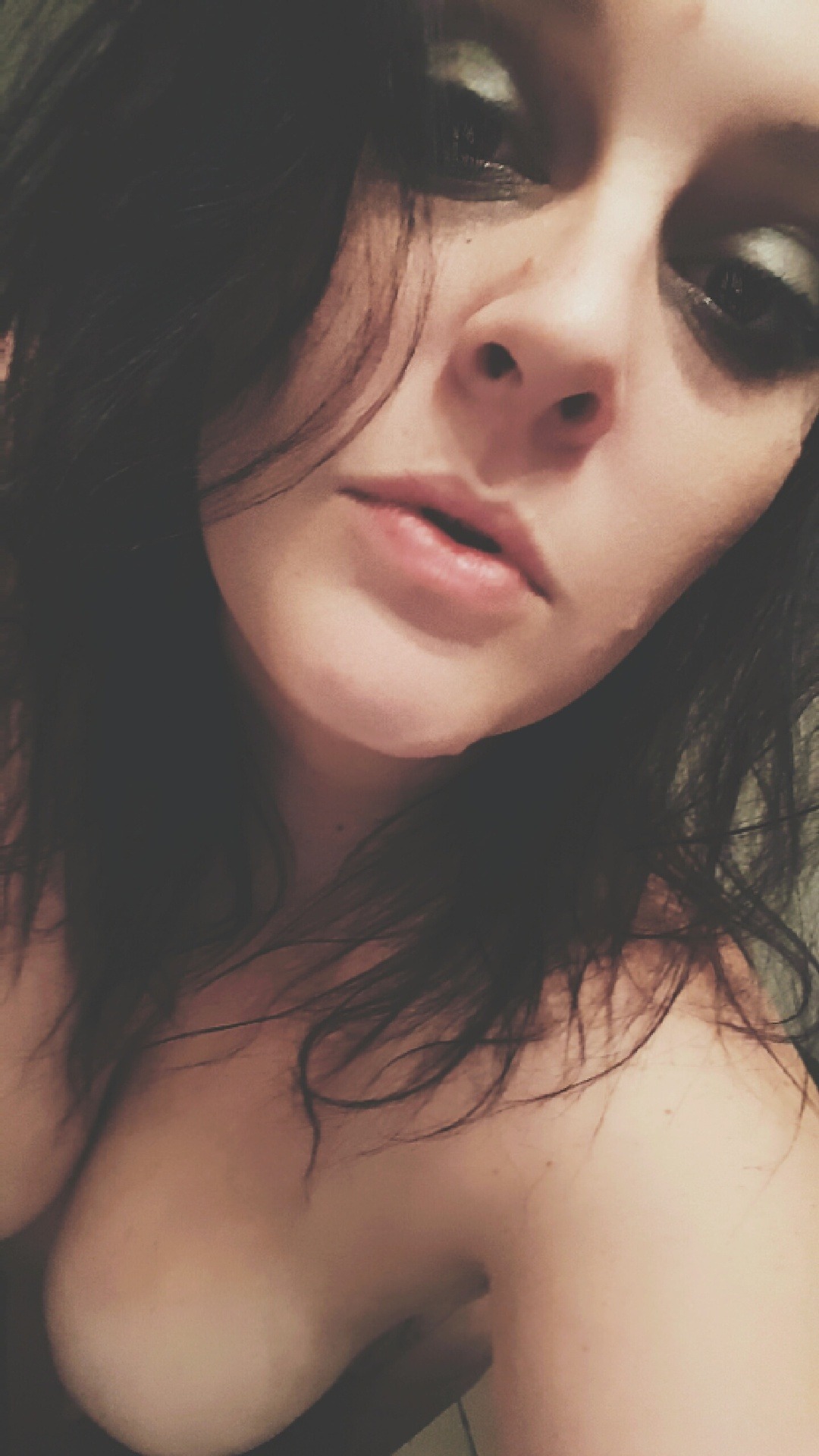 fatbottomgirl5656:  Selfie.  Amazing and beautiful&hellip;