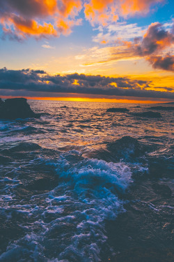 thelavishsociety:  Beautiful Sunset by Bobby Stormer | LVSH