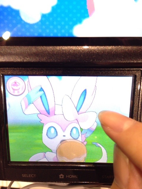 kyurem:You pokemon get sad if you throw away the food, and get angry if you feed them something they