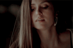 smokingonthischronic:  Nina Dobrev yes please 👌😍😍👌