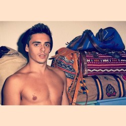 hotcelebs2000:  CHRIS MEARS