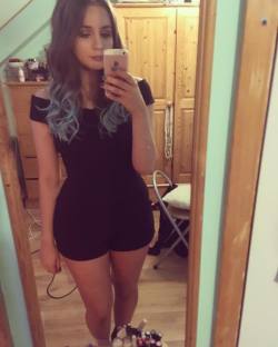 ros-ie-waves:  Last night’s #ootn 👯 #black #playsuit #babesofmissguided