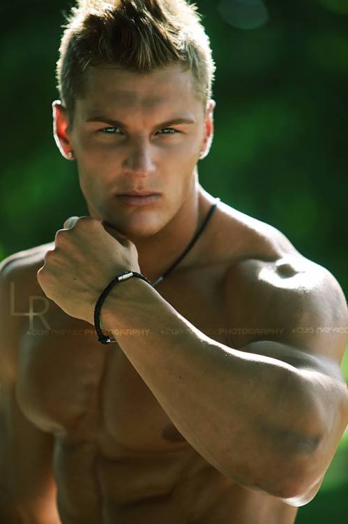 fitmen1:Ivan Voineac