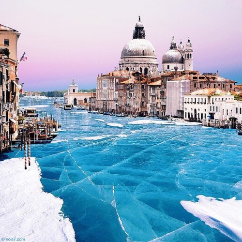 Porn Pics ryanpanos:  Frozen Venice | Robert Jahns |