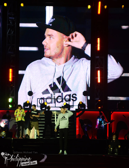 onedhqcentral-blog: One Direction, On The Road Again - Manila