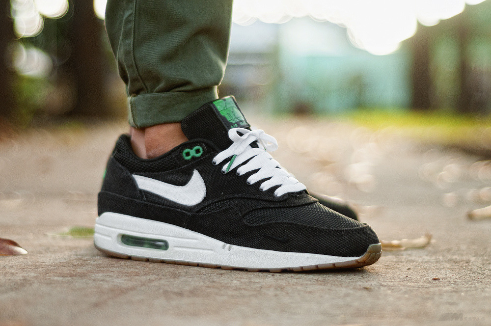 Muslo Triatleta genéticamente Nike Air Max 1 x Patta - Black/Lucky Green (by... – Sweetsoles – Sneakers,  kicks and trainers.