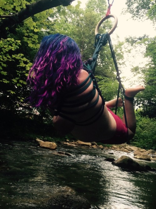 queerkinkycats: A wonderful creek adventure in WV, June 2017