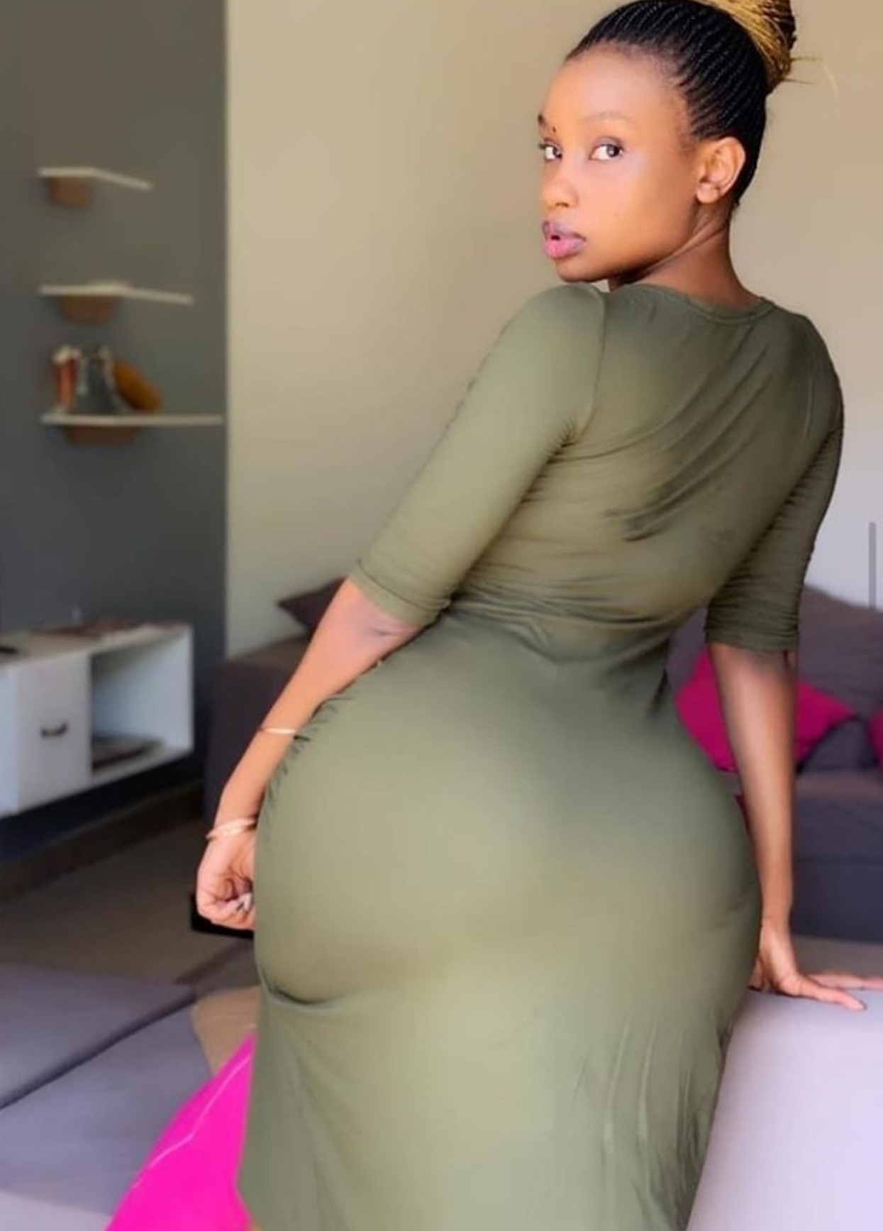 princejazziedad:DeliciouslySexy Curvy BootiDelicious AFRICAN Mami&rsquo;s. ❤️💛💚