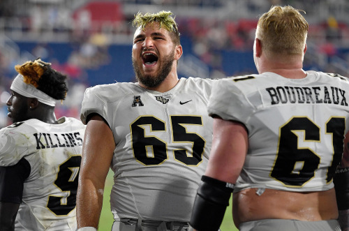 Cole Schneider (OL), 6'-4", 315 Lbs.