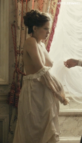 XXX : Léa Seydoux - ‘Farewell, My Queen’ photo
