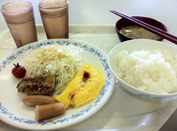 jeou:  Universities across Japan are beginning to offer balanced breakfast options