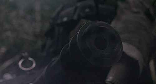 ultimatemoviefanatic:  Predator (1987)  One of my favorite scenes ever