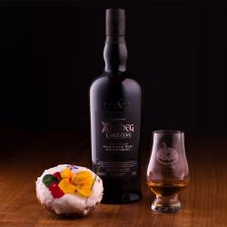 whiskyanddonuts:  ARDBEG DARK COVE | MIDSUMMER GARDEN CAKE. Lets just cut to it ….They’ve done it again!  Everything we love about #Ardbeg is in this bottle with a touch of sherry madness in the form of #earth and soil… There is a lingering undertone