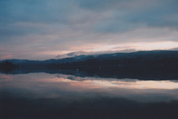 melepeta:  untitled by chooseanalog on Flickr. 