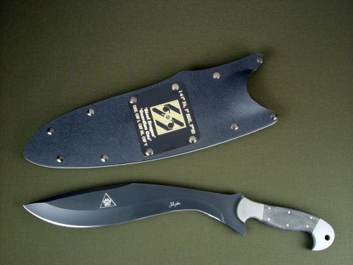 weaponslover:Custom tactical knives